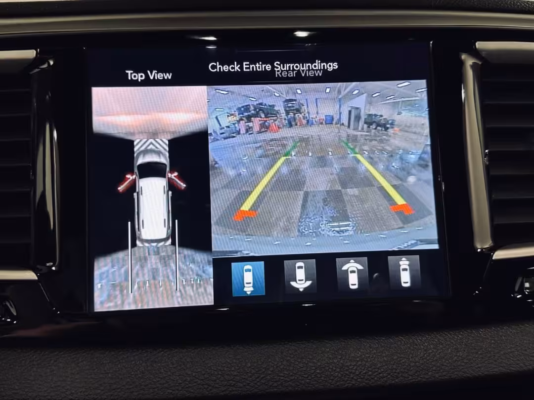 2020 Chrysler Pacifica - 2C4RC3BG3LR290755 - Image #14